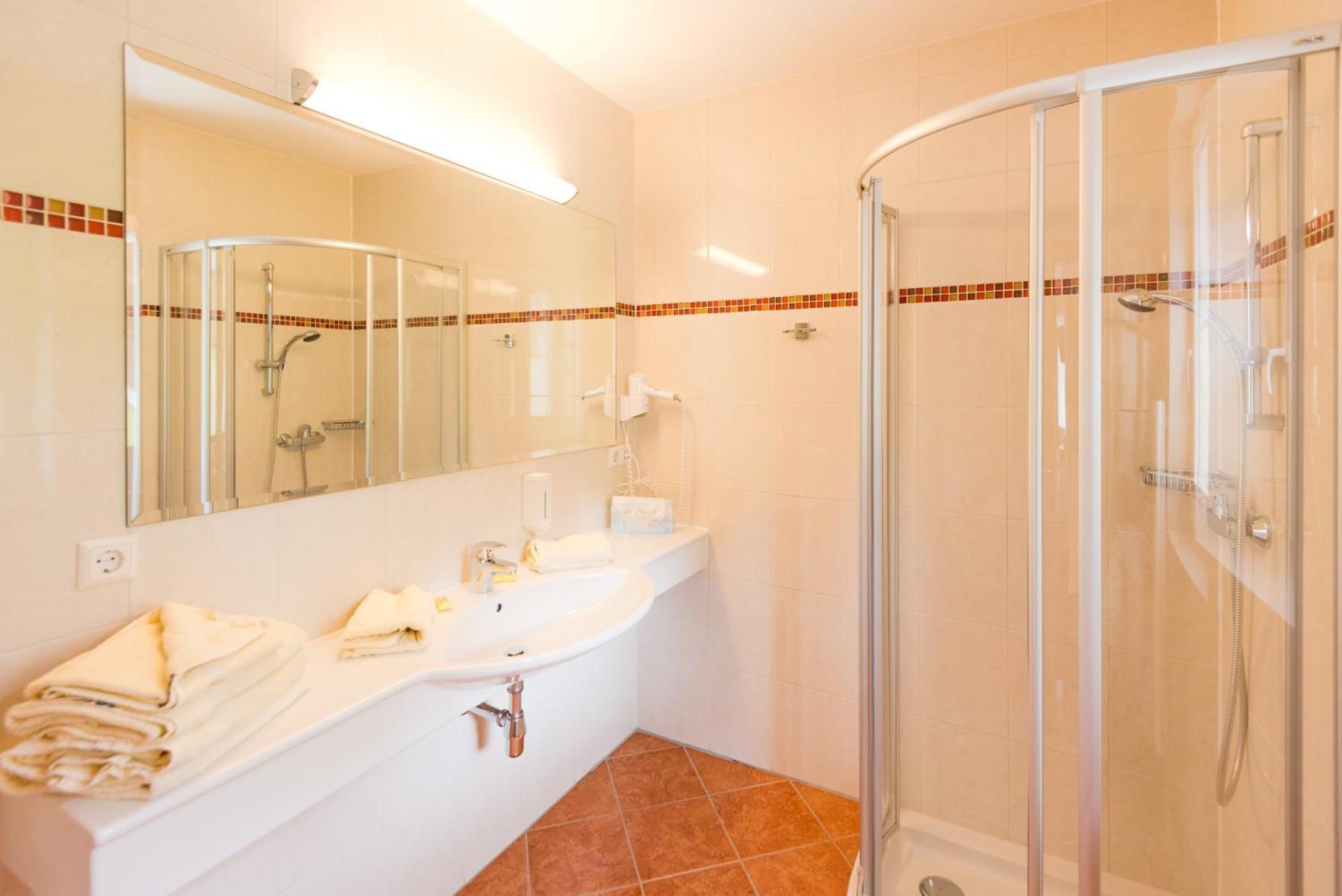 Pension- Appartement Kristall Tröpolach Kültér fotó